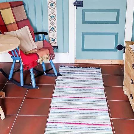 5 Person In Grimstad-by Traum *