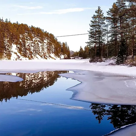 5 Person In Grimstad-by Traum *